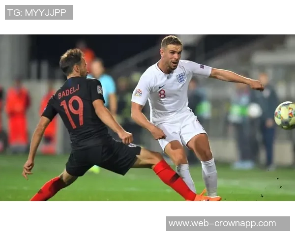 媒体人分析亨德森与小杨配合前景期待未来传球次数增加 媒体人分析亨德森与小杨配合前景期待未来传球次数增加