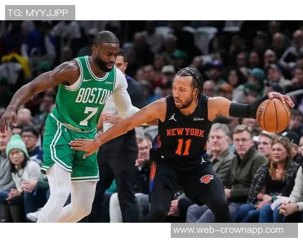 杰伦布朗第三节火力全开8投4中并罚球全中狂砍17分助力球队反击 杰伦布朗第三节火力全开8投4中并罚球全中狂砍17分助力球队反击