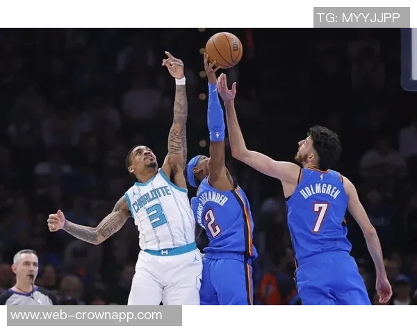 黄蜂主帅称先发防守奠定基调传球流畅展现团队感染力 黄蜂主帅称先发防守奠定基调传球流畅展现团队感染力